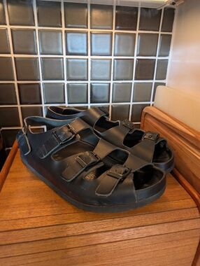 Birkenstock Oslo Slingback Sandals,Black